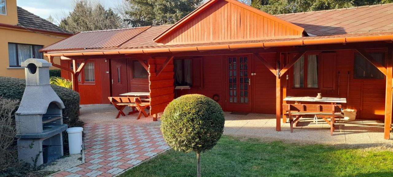 Kéri Apartman Mosonmagyaróvár Extérieur photo