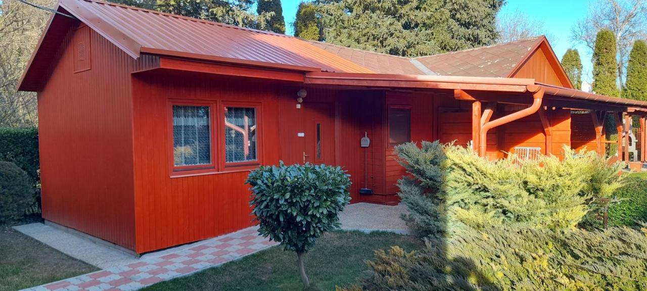 Kéri Apartman Mosonmagyaróvár Extérieur photo